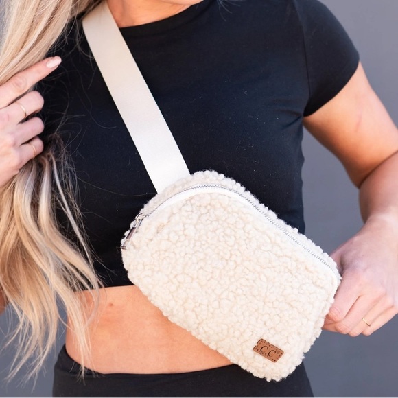 C.C Handbags - C.C Cream Sherpa Fanny Pack